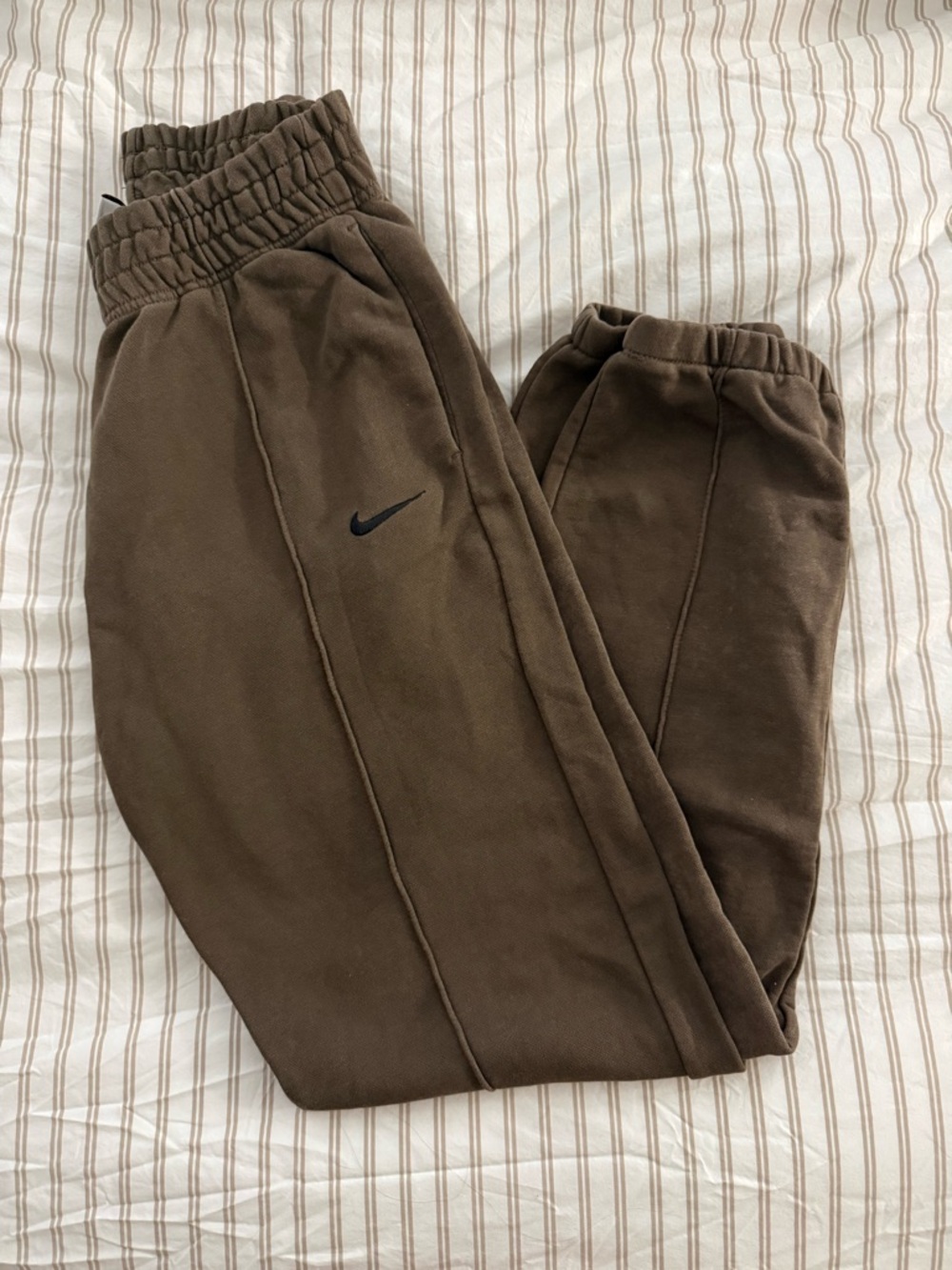 Nike Women’s Brown Swoosh Fleece Joggers